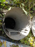 Bunker Einstieg geöffnet.