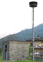 Hier die freistehende Mastvariante, aufgenommen heute im Tessin