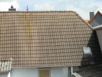 4. Hier war mein Mast mal montiert, Dach leider zu steil. Zu Gefährlich.