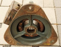Motor von unten