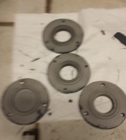 Lagerdeckel gestrahlt und lackiert.