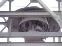 P5064453_SE.jpg (264.7 KiB) 9162 mal betrachtet Hier sieht man das Kabel gut
